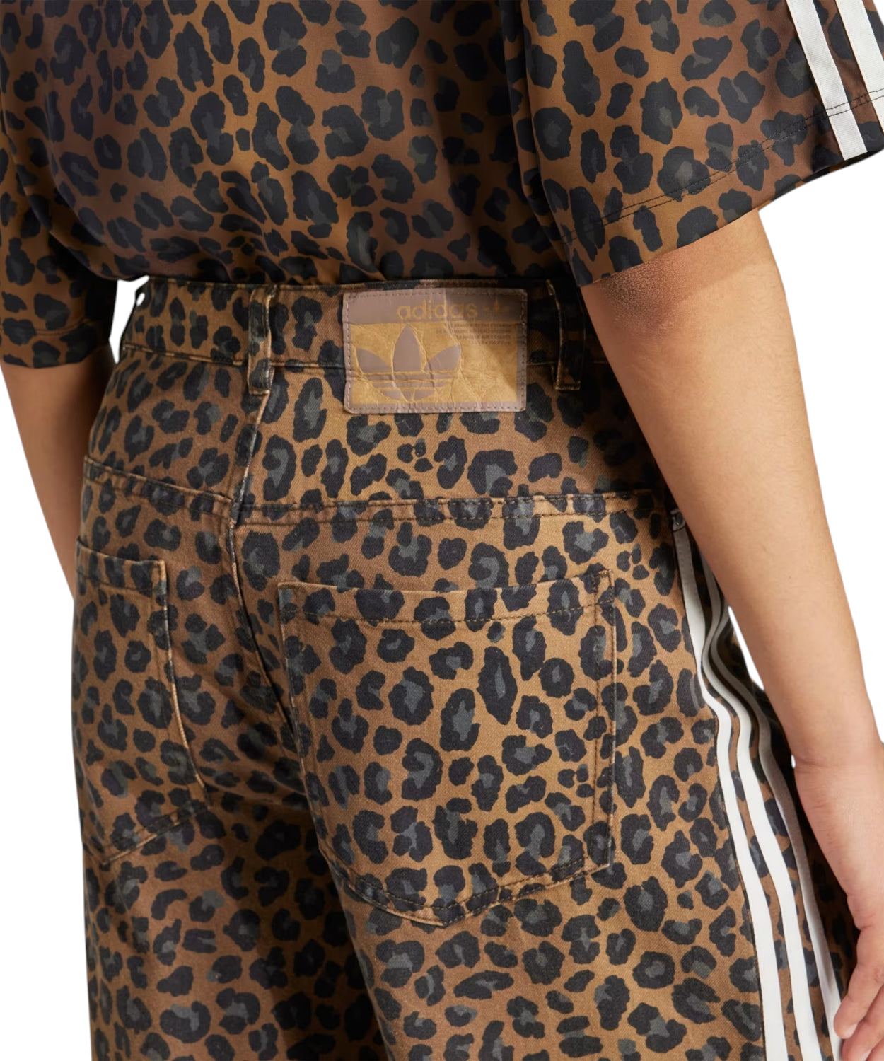 Adidas Originals Pantaloni Denim Loose Fit Leopard