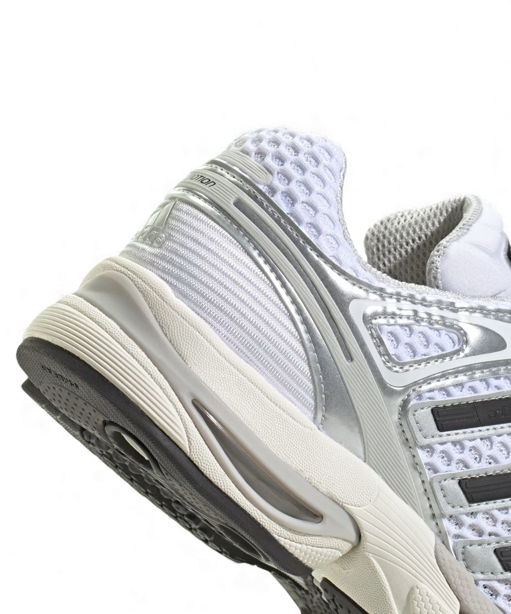 Adidas Originals Adistar Control 5 pour la course à pied