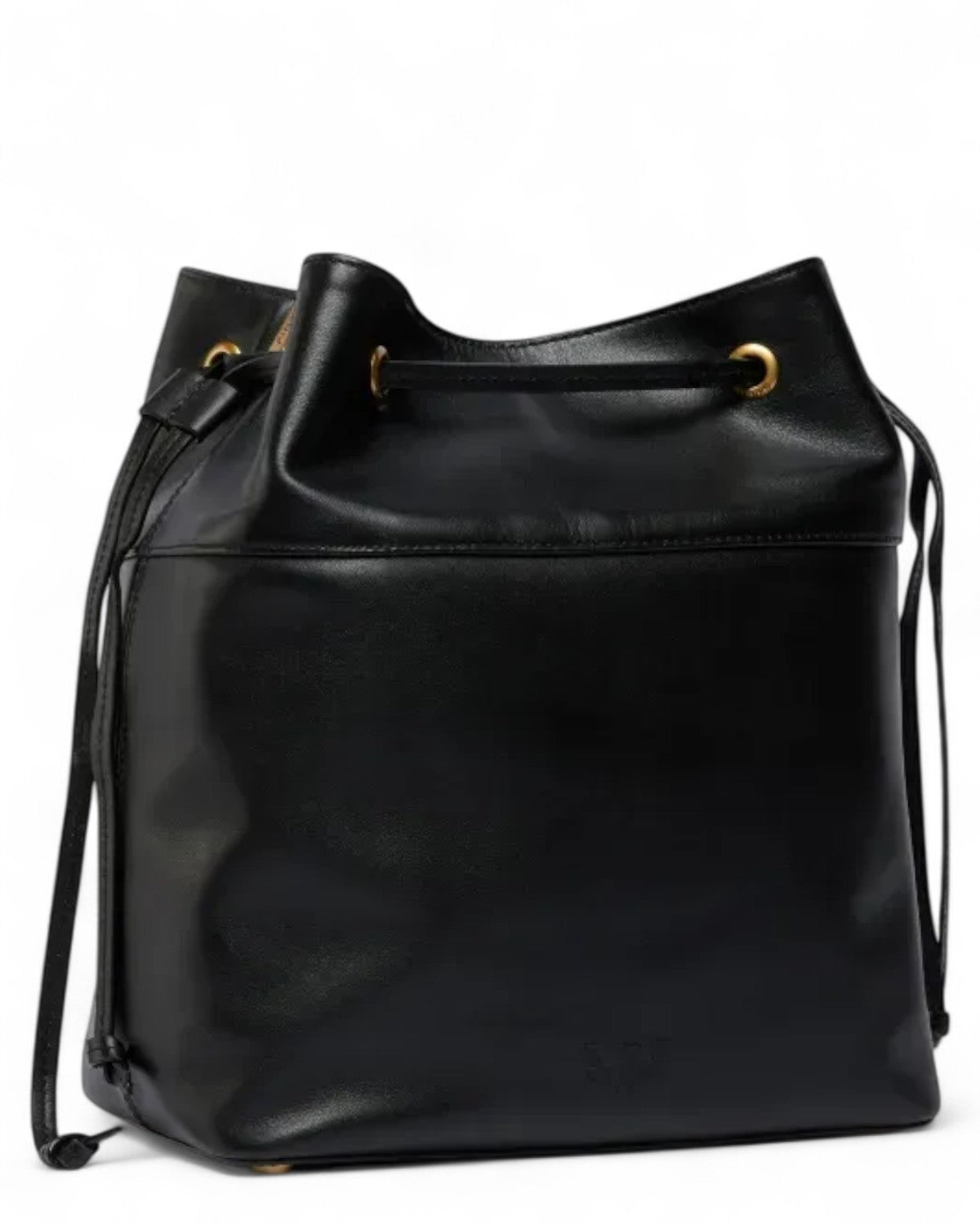 Borsa a spalla Pinko modello secchiello in pelle nera, vista laterale con dettagli in metallo dorato e logo Love Birds discreto sul fondo.