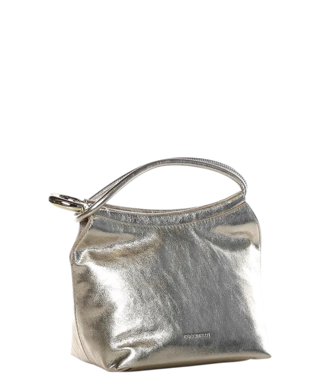 Coccinelle Finn Pouch Small en cuir avec fermeture métallique