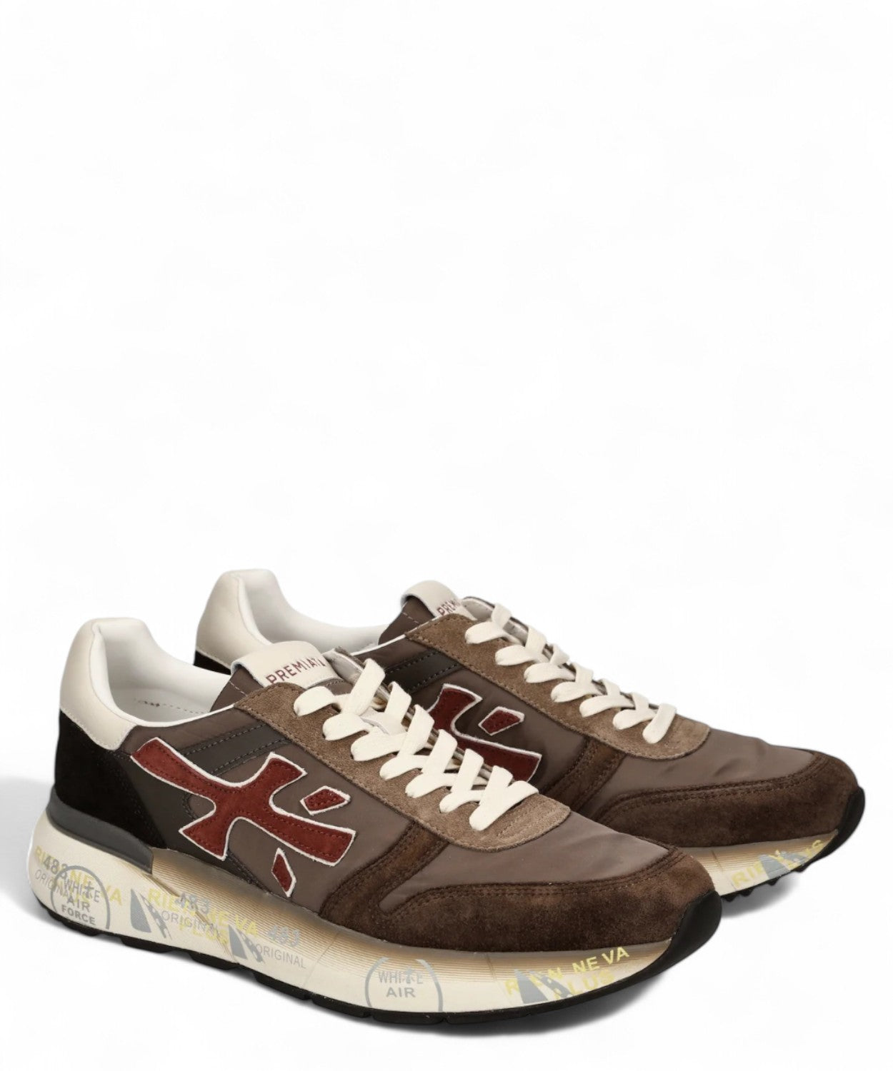 Sneakers uomo marrone Premiata MICK 7714, vista frontale angolata della coppia, perfette per look invernali streetwear.