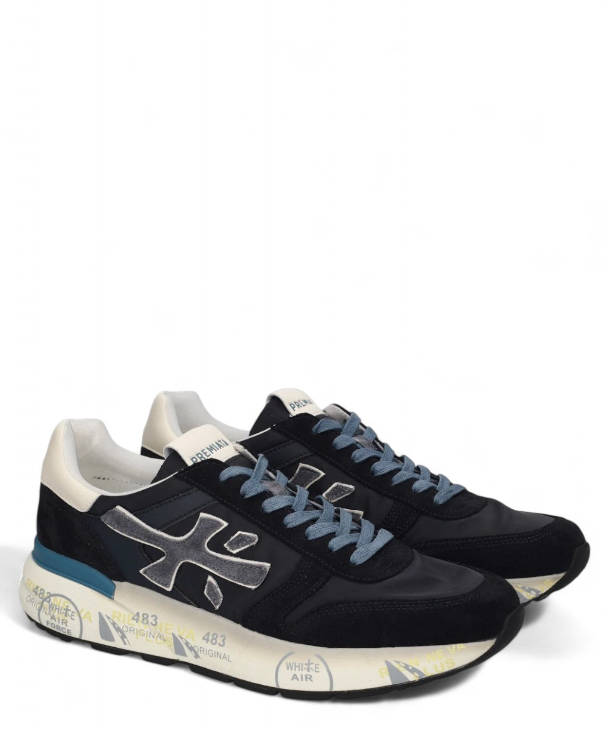 Coppia di sneakers Premiata MICK 7716 blu da uomo, mix materiali di qualità, logo iconico e suola personalizzata, categoria scarpe casual.