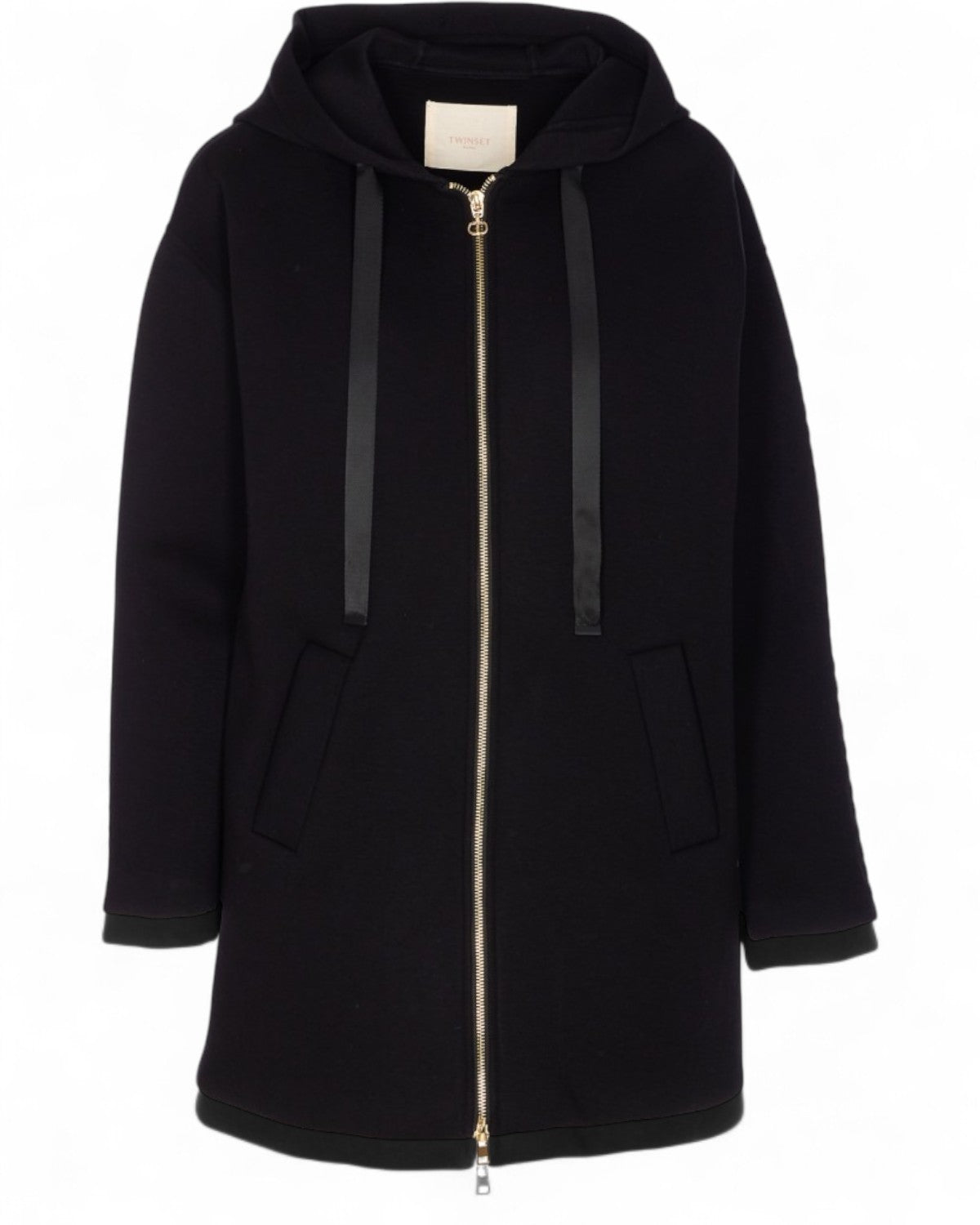 Giacca con cappuccio e zip donna Twinset nera, modello lungo con tasche frontali e chiusura a zip dorata, ideale per l'inverno.