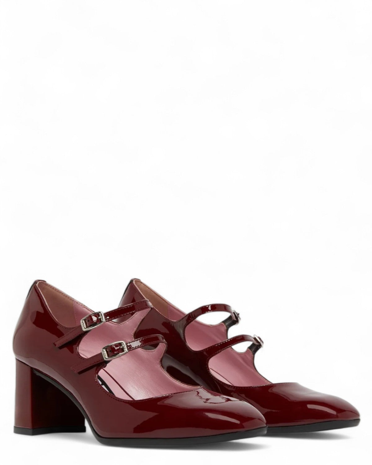 Mary Jane Alice Carel Paris in pelle verniciata bordeaux, doppio cinturino e tacco 6cm, perfette per look invernali eleganti e comodi.