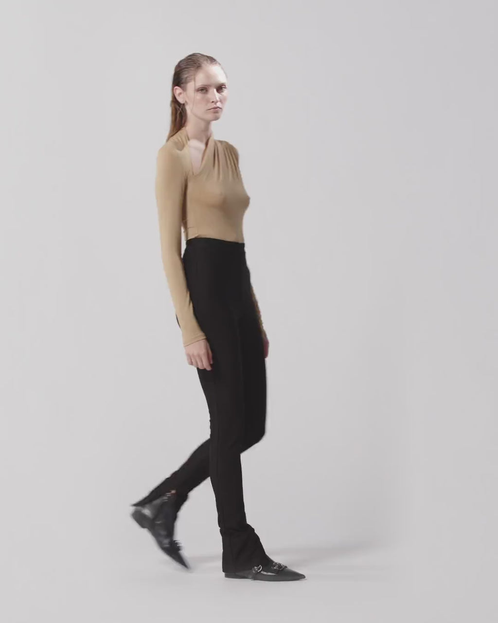 Pantalon droit Poe noir avec pli repassé