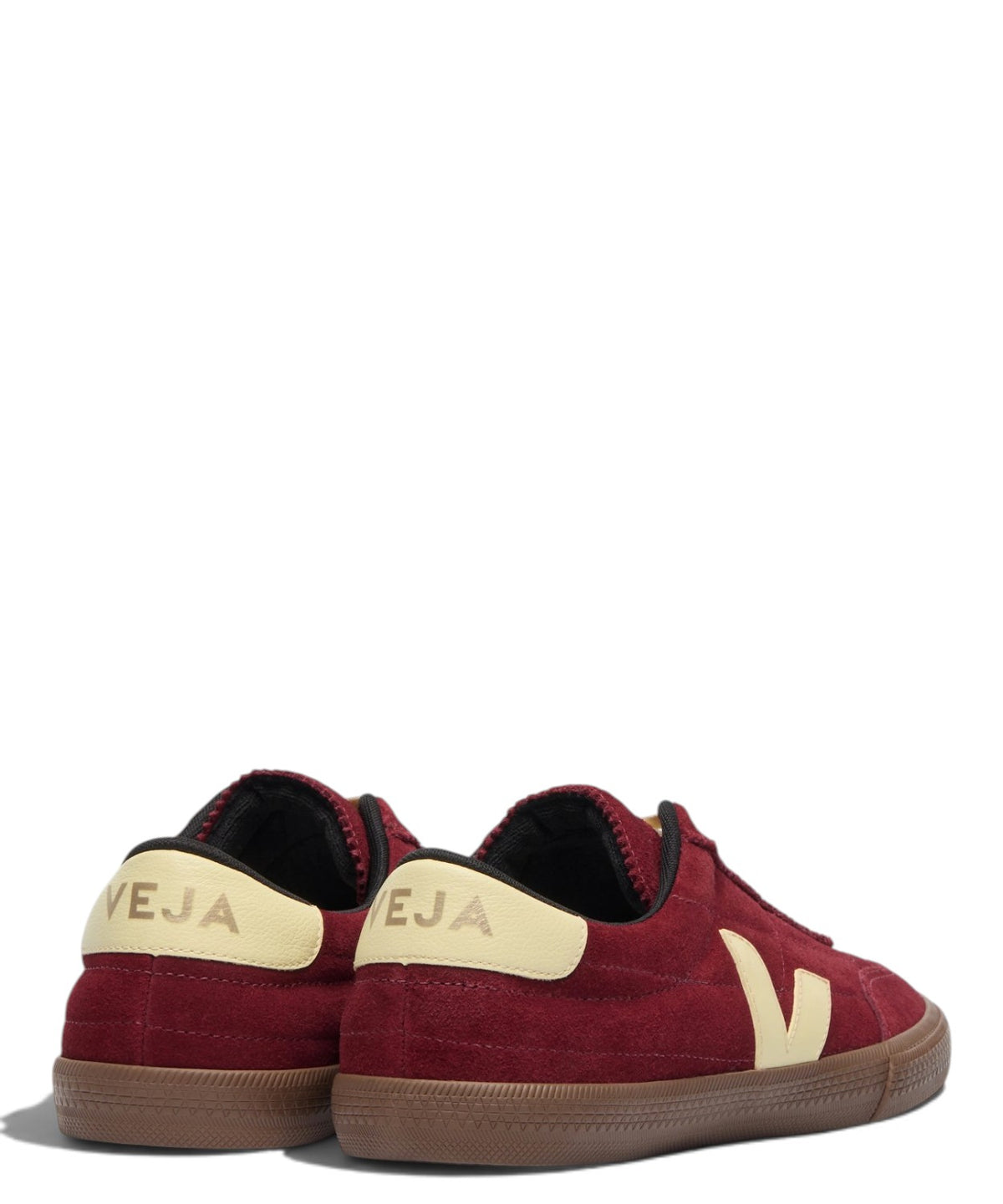 Baskets VEJA Panenka en daim grenat Sun Bark