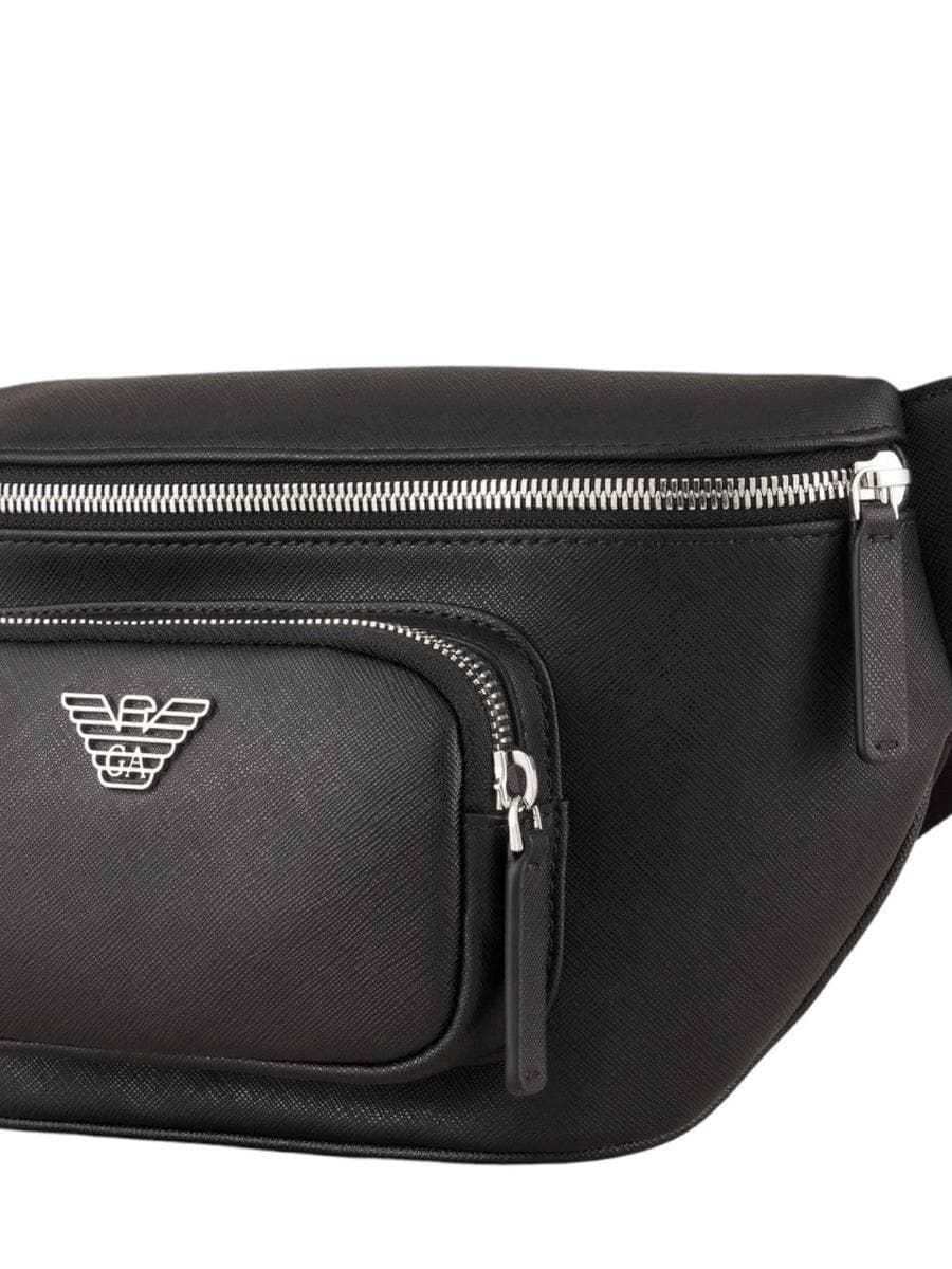 Marsupio in pelle rigenerata saffiano con placchetta aquila - Vittorio Citro Boutique