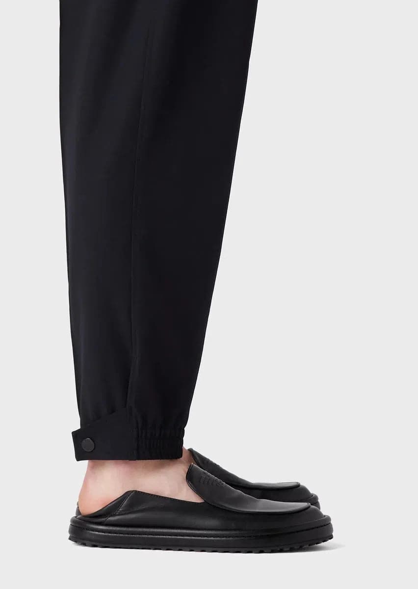 Pantaloni jogger in nylon tecnico bi-stretch con nervature - Vittorio Citro Boutique